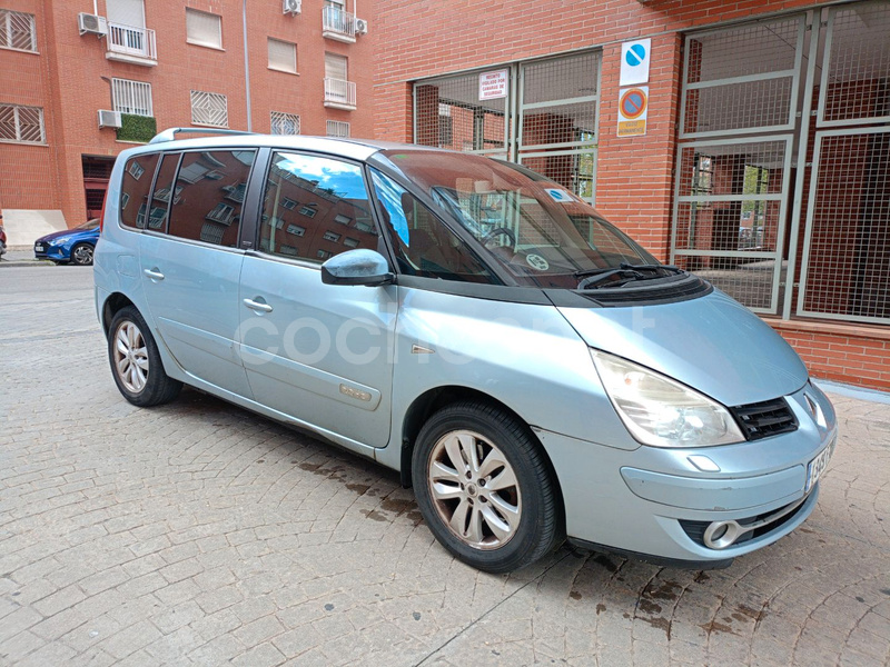 RENAULT Espace Dynamique 2.0 dCi 16v Auto