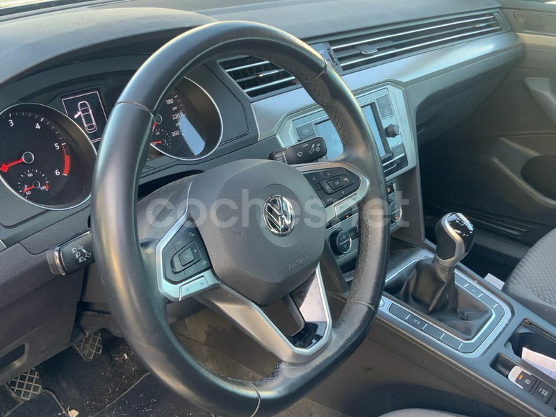 VOLKSWAGEN Passat 2.0 TDI