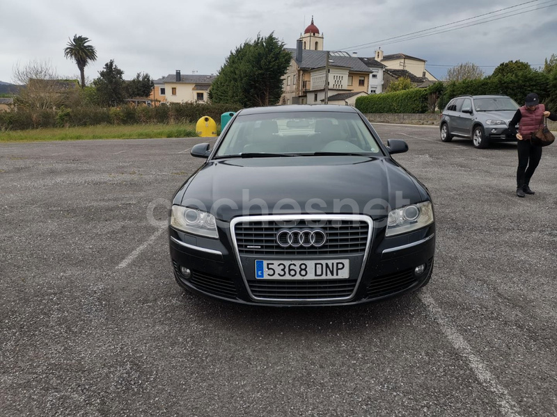AUDI A8 4.2 FSI quattro tiptronic