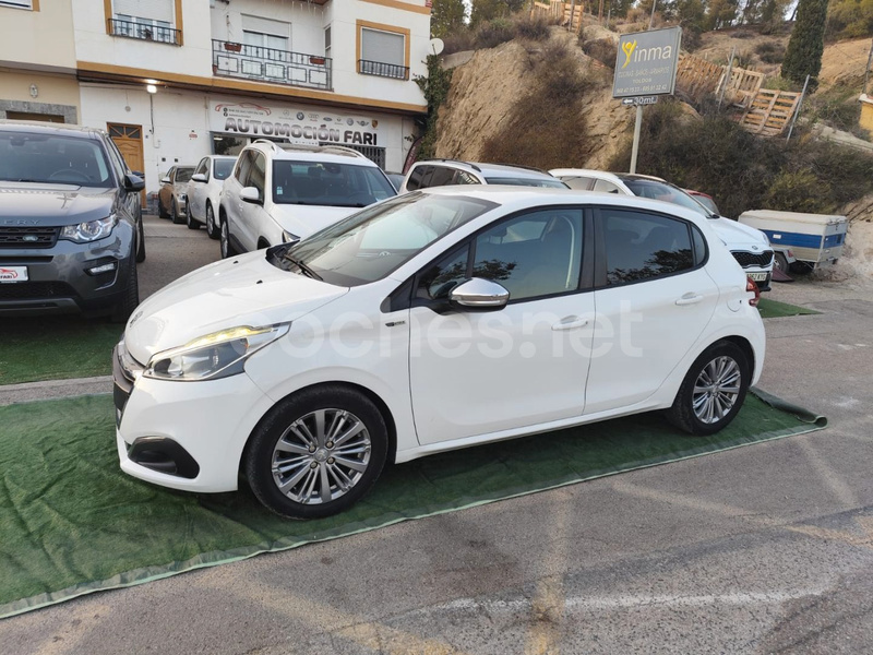PEUGEOT 208 ACCESS 1.6 BlueHDi