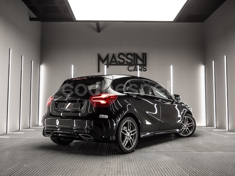 MERCEDES-BENZ Clase A A 180 d AMG Line