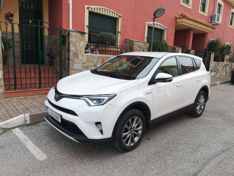 TOYOTA Rav4 2.5l hybrid 2WD Feel