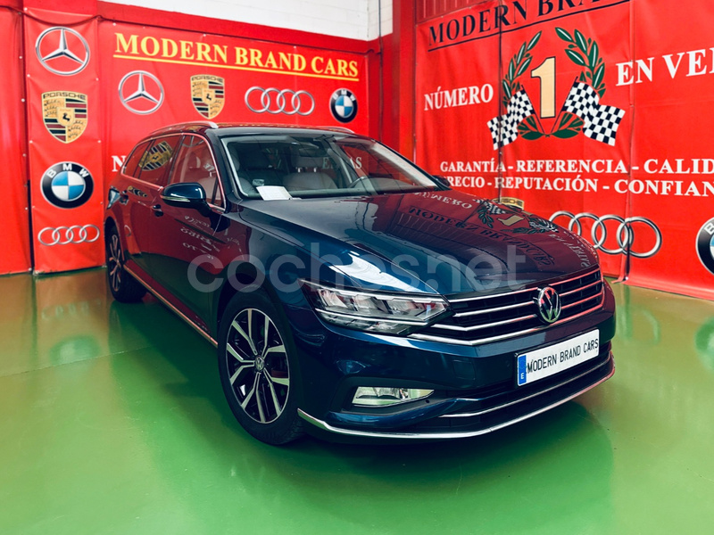 VOLKSWAGEN Passat Variant RLine 2.0 TDI DSG