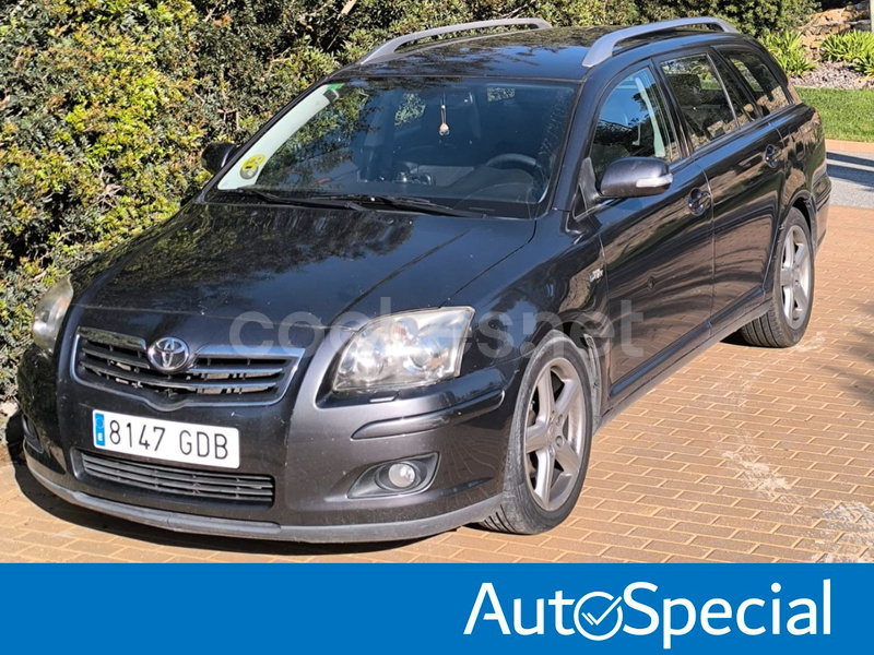 TOYOTA Avensis 2.2 D4D Clean Power Executive Wagon