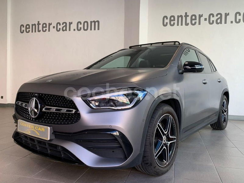 MERCEDES-BENZ GLA GLA 220 D 4MATIC