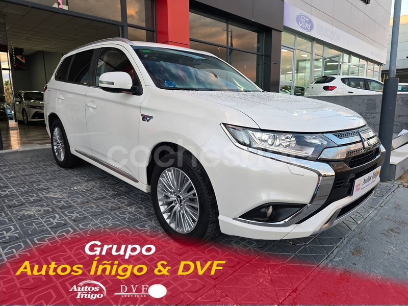 MITSUBISHI Outlander 2.4 PHEV Motion Auto 4WD MY19.5