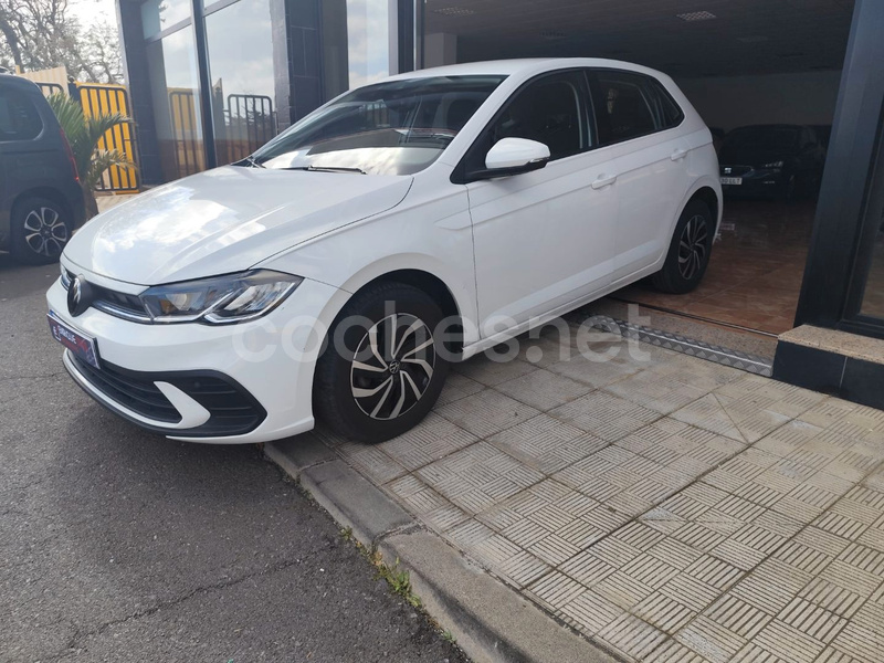 VOLKSWAGEN Polo Life 1.0 TSI
