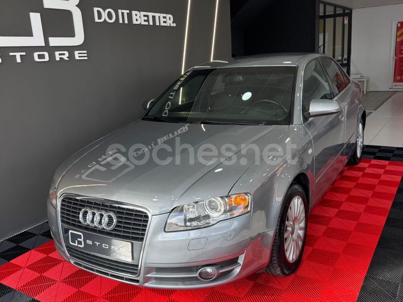 AUDI A4 2.0