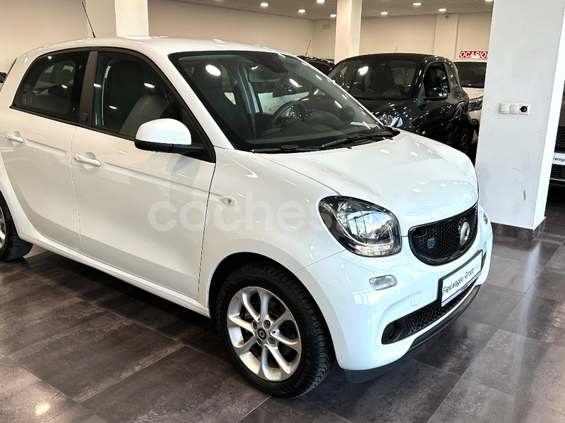 SMART forfour 60kW81CV EQ