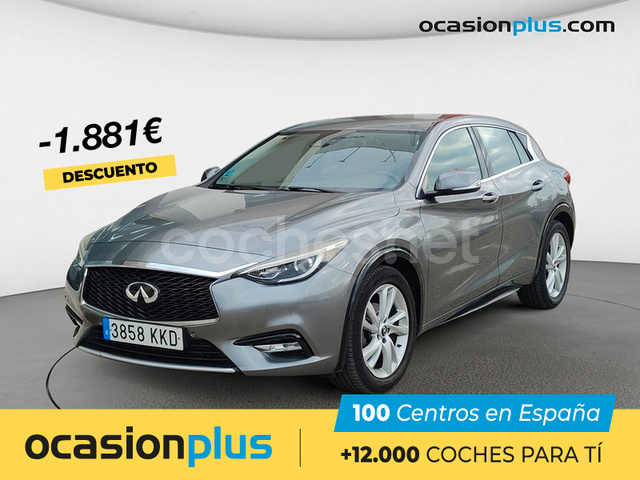 INFINITI Q30 1.6TC PREMIUM 7DCT