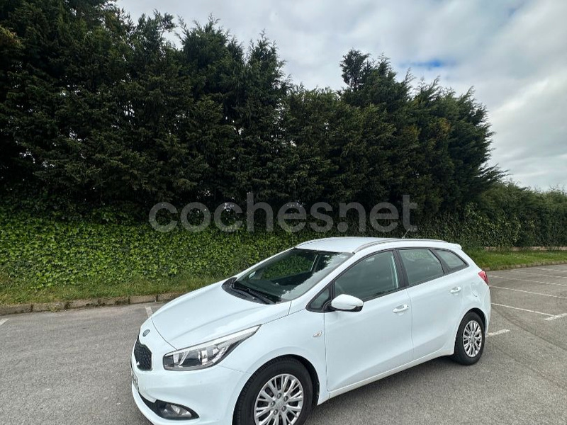KIA cee'd 1.6 CRDi VGT Emotion