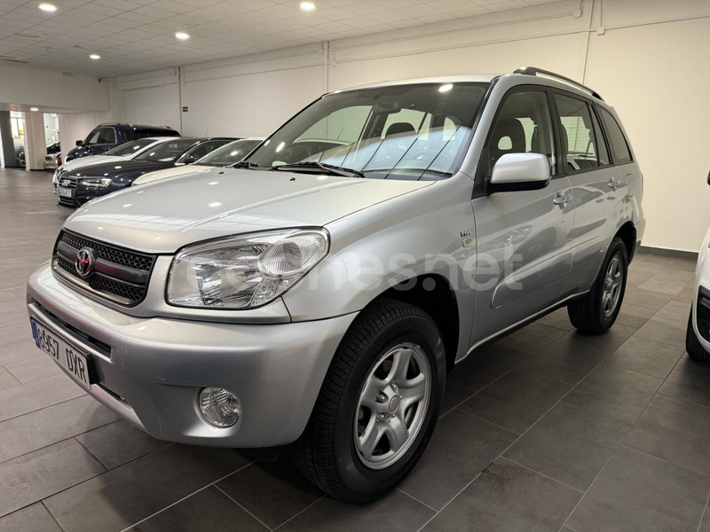 TOYOTA Rav4 1.8 VVTi Luna 4X2