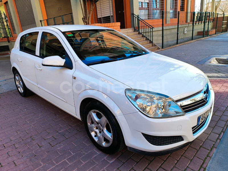 OPEL Astra 1.7 CDTi Enjoy