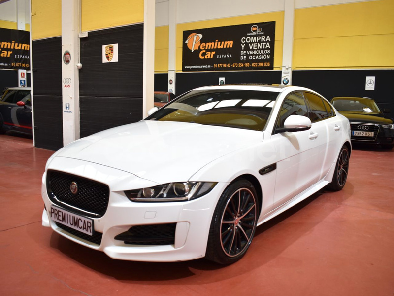 JAGUAR XE 2.0 Diesel RWD RSport