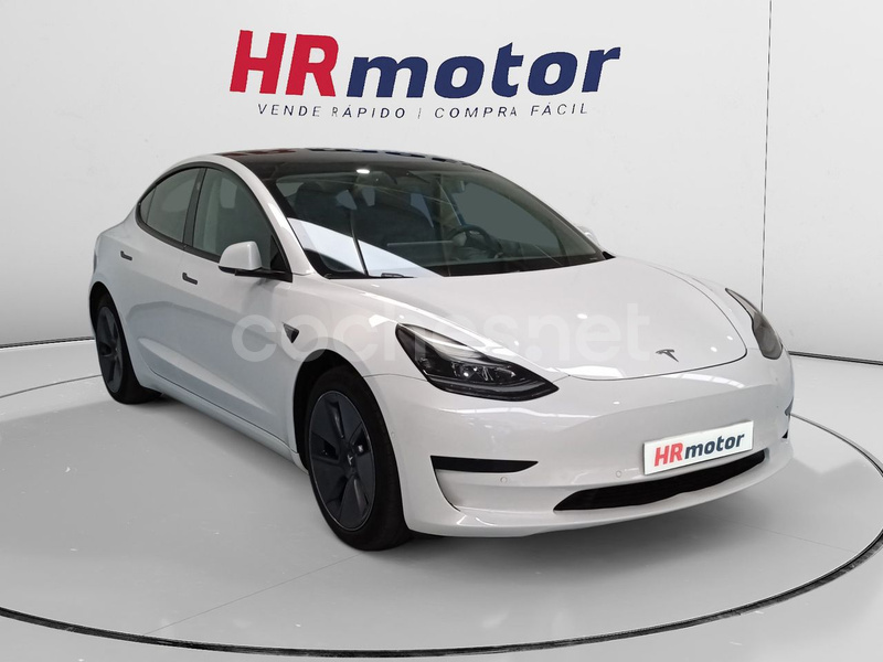 TESLA Model 3 RWD