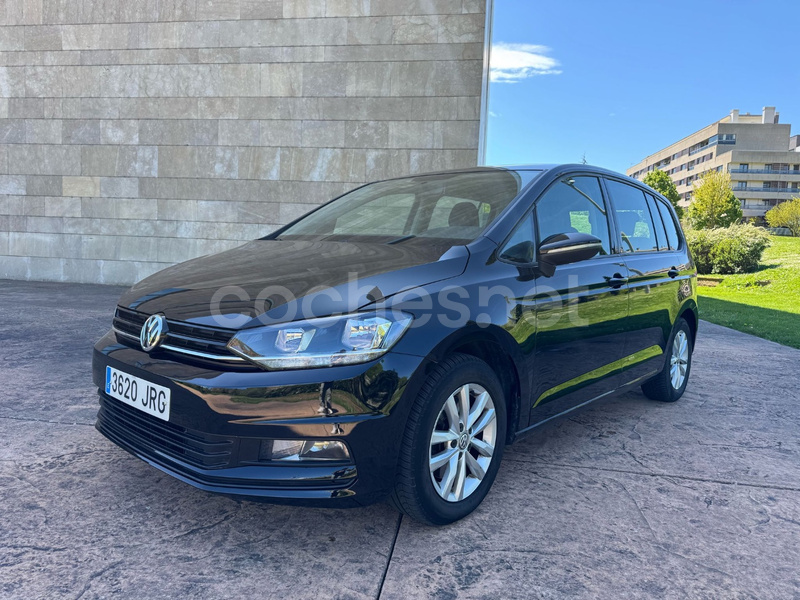 VOLKSWAGEN Touran Advance 1.6 TDI BMT