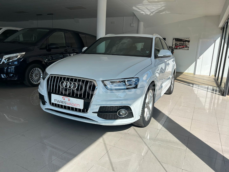 AUDI Q3 2.0 TDI S line edition