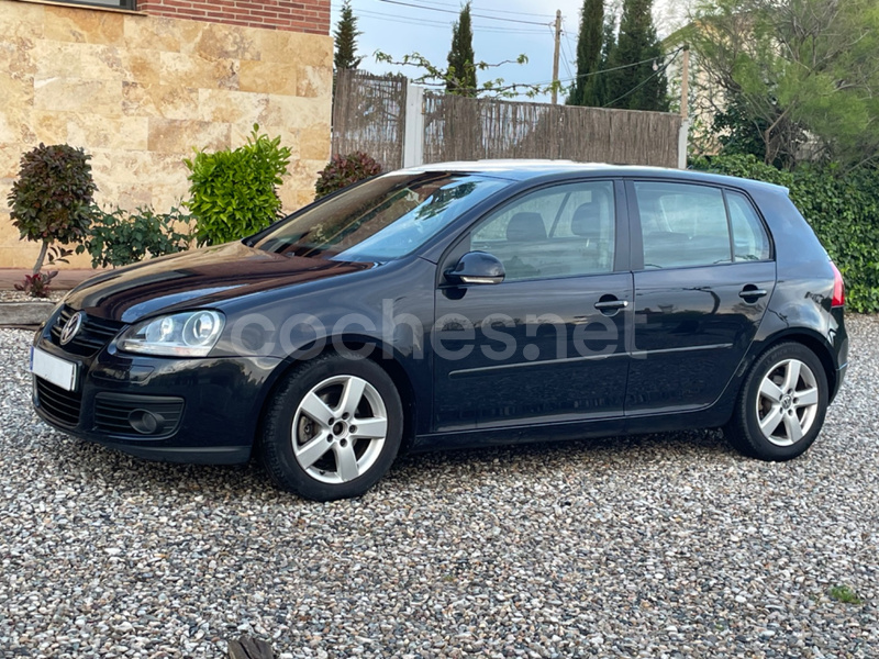 VOLKSWAGEN Golf 1.9 TDI GT Sport