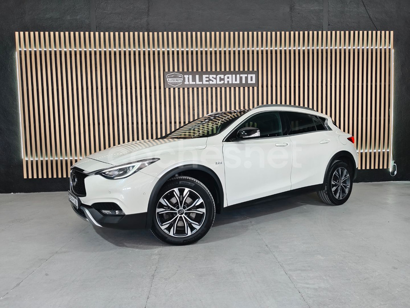 INFINITI QX30 2.2D PREMIUM TECH 7DCT AWD