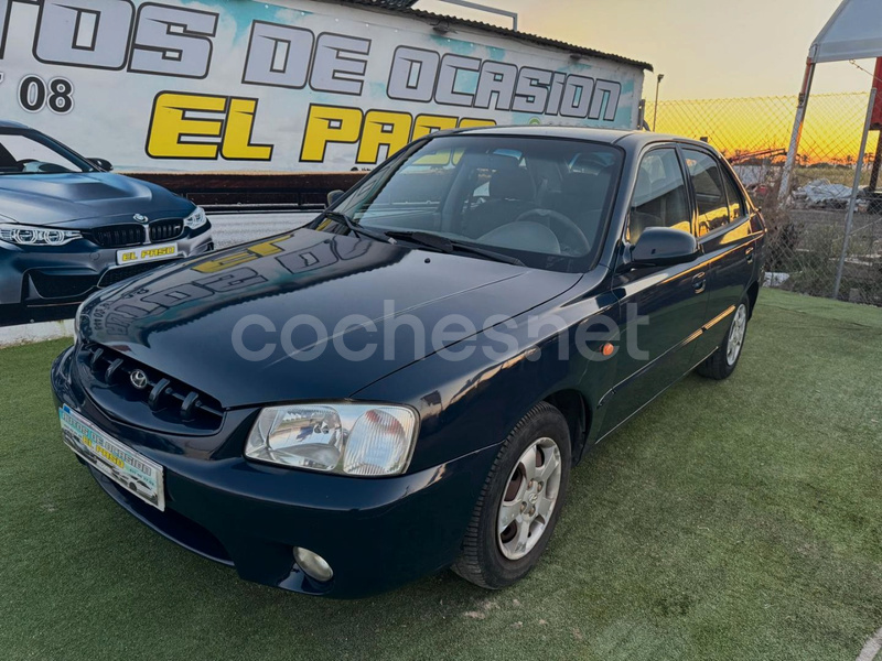 HYUNDAI Accent 1.3i GLS 12v