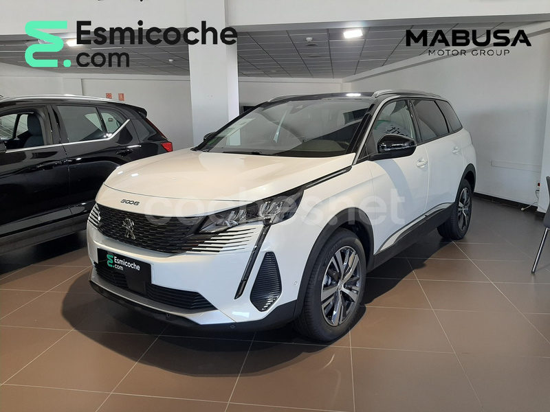 PEUGEOT 5008 1.2 PureTech SS Allure Pack EAT8