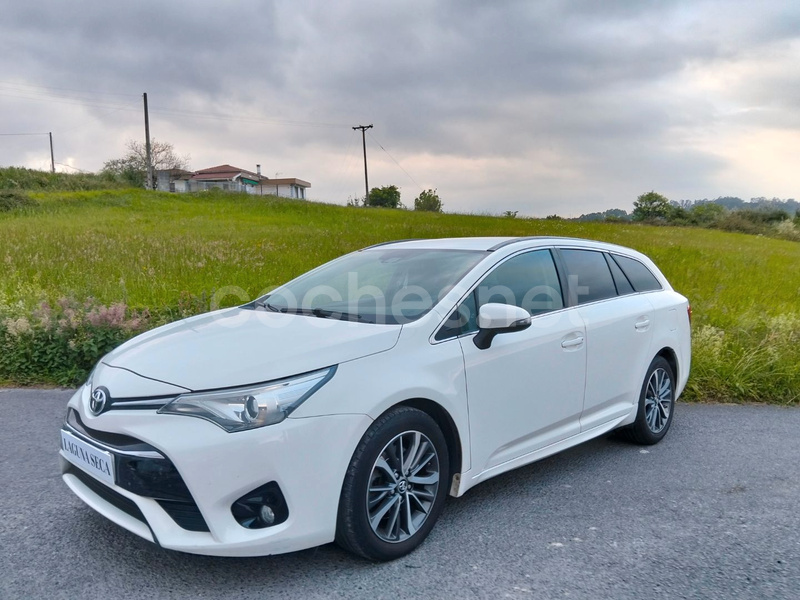 TOYOTA Avensis 2.0 150D ADVANCE TS