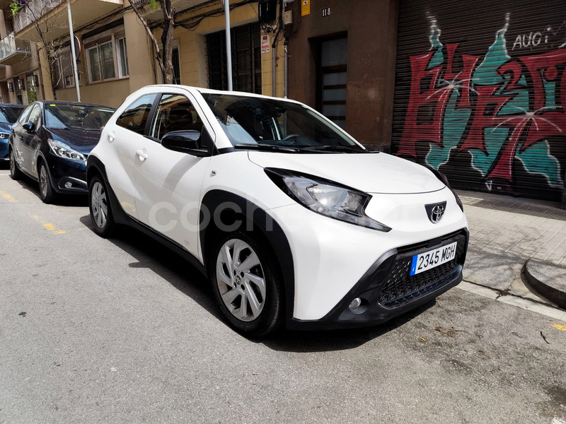 TOYOTA Aygo X Cross 1.0 VVTI Play