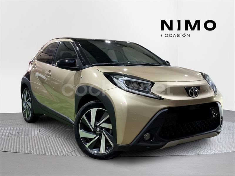 TOYOTA Aygo X Cross 1.0 VVTI Chic