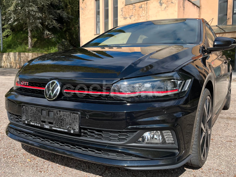 VOLKSWAGEN Polo GTI 2.0 TSI DSG