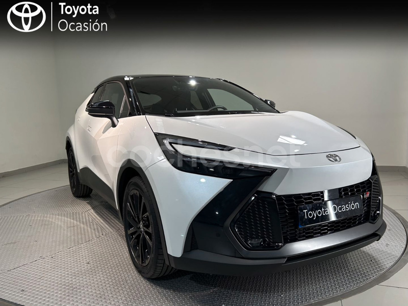 TOYOTA C-HR 2.0 220PH GR Sport