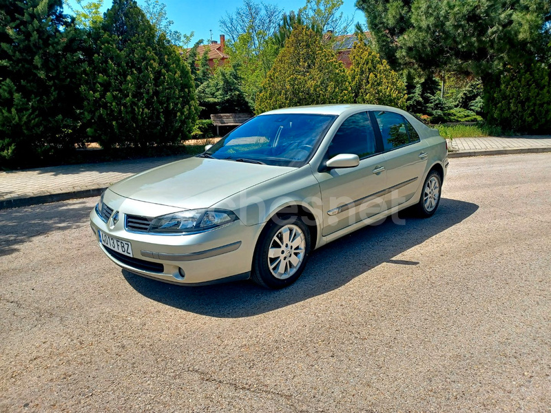 RENAULT Laguna Authentique 1.6 16V E4