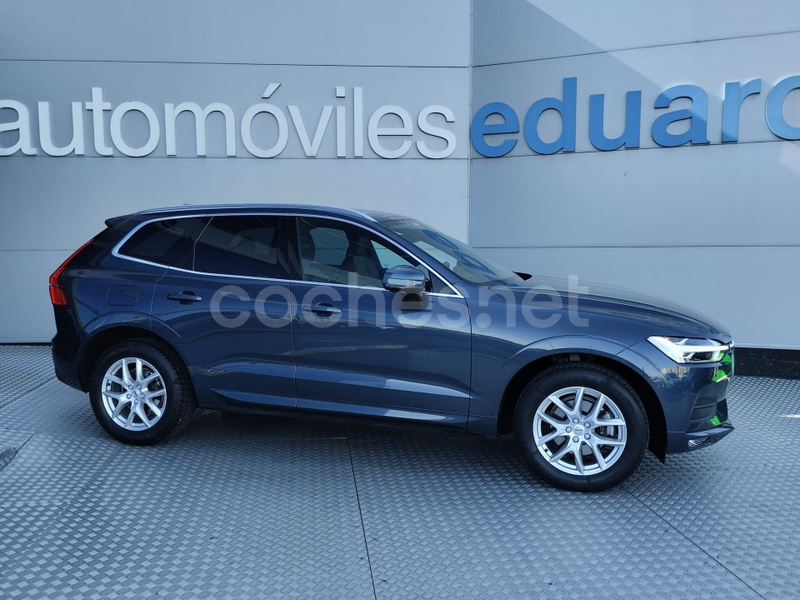 VOLVO XC60 2.0 D3 Momentum Pro