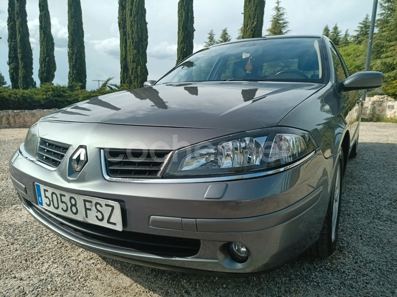 RENAULT Laguna Authentique 1.9dCi E4