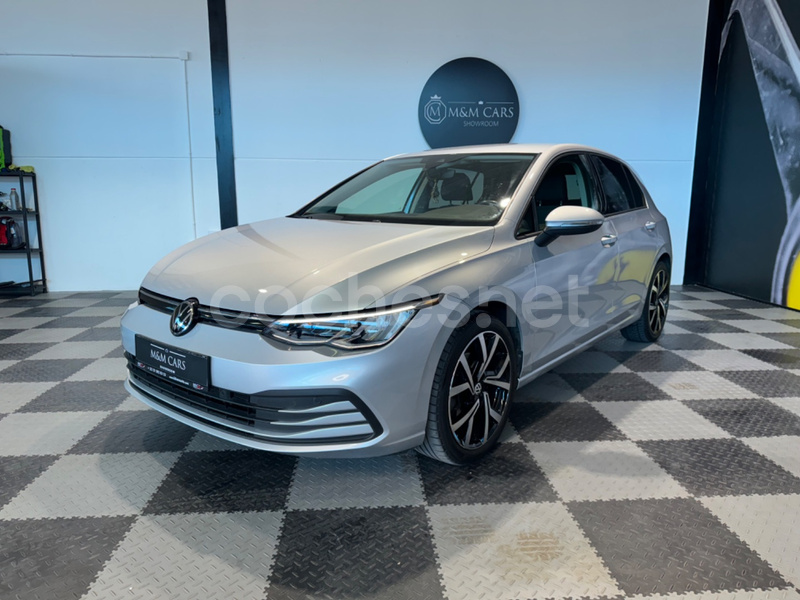VOLKSWAGEN Golf 1.0 TSI