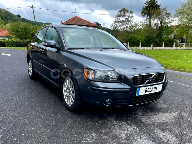 VOLVO S40 2.0D Momentum