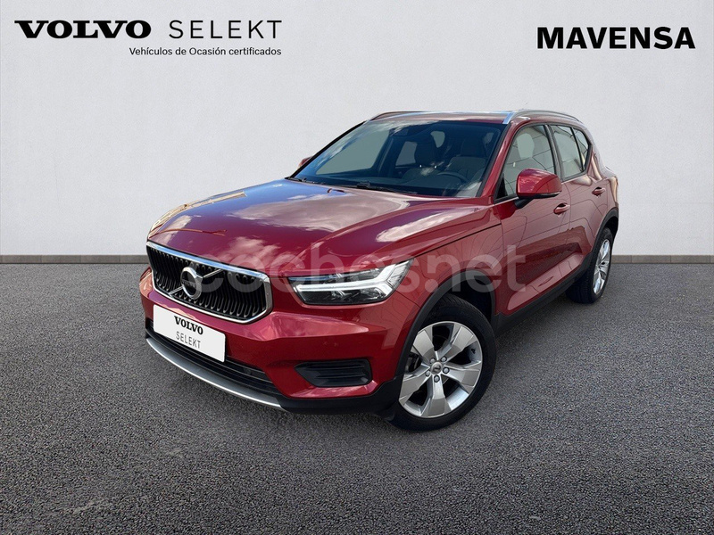 VOLVO XC40 2.0 D3 Momentum Auto