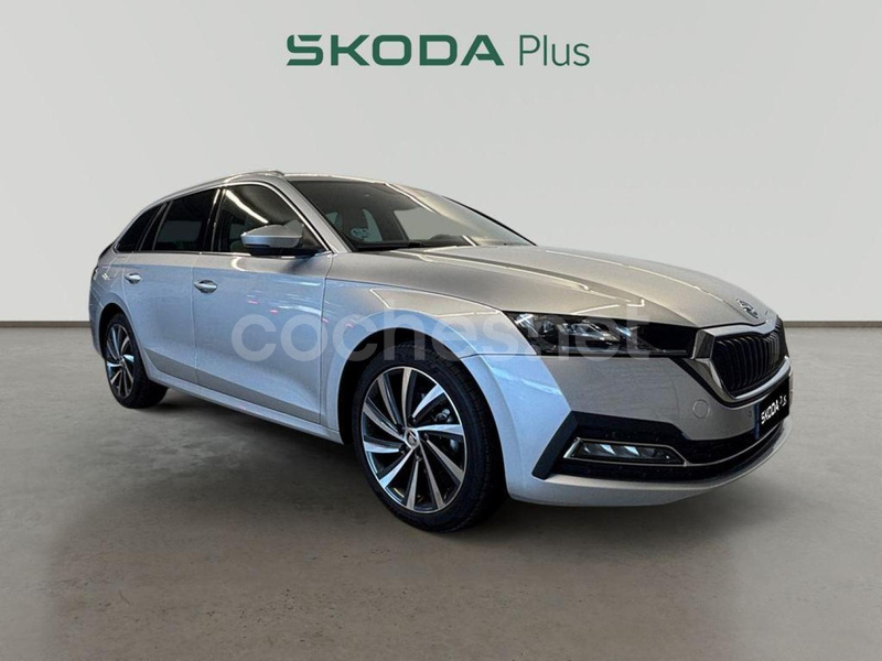SKODA Octavia Combi 2.0 TDI DSG Style