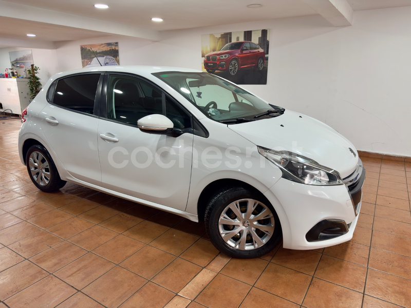 PEUGEOT 208 ACTIVE PureTech