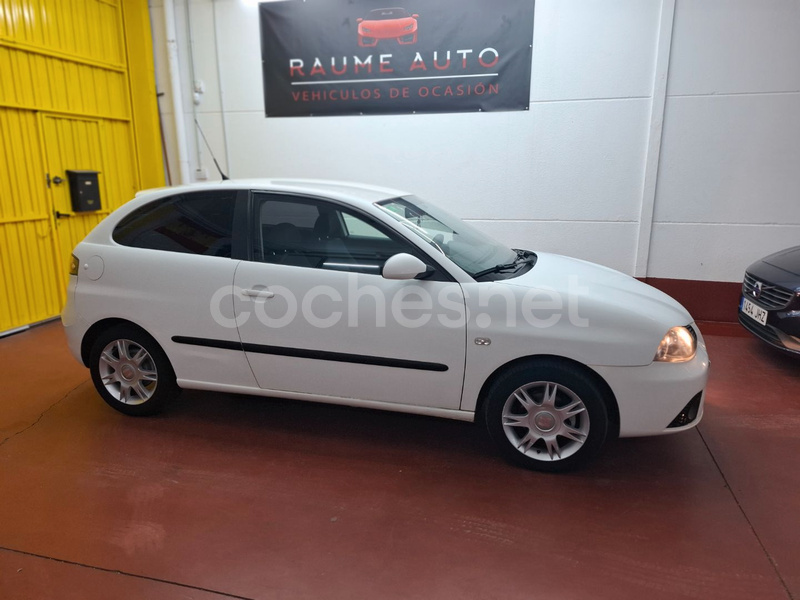 SEAT Ibiza 1.4 16v RockRoll