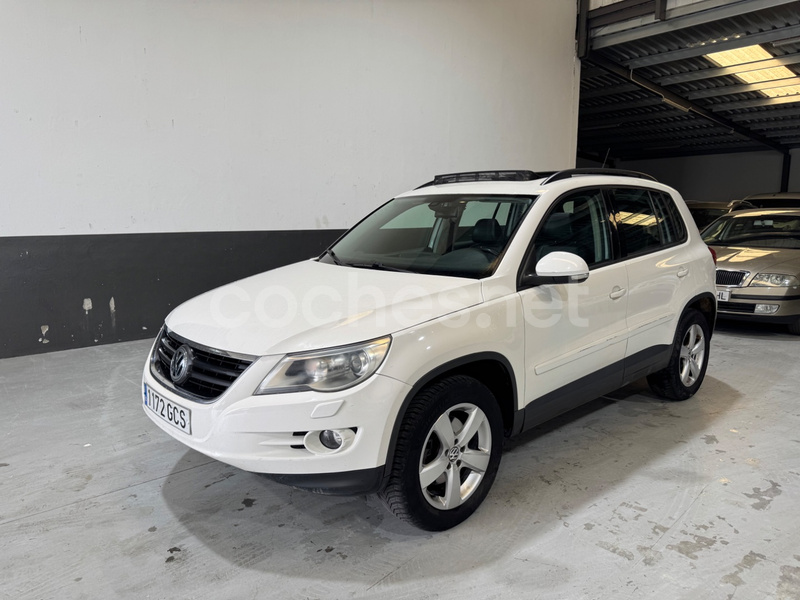 VOLKSWAGEN Tiguan 2.0 TDI Country