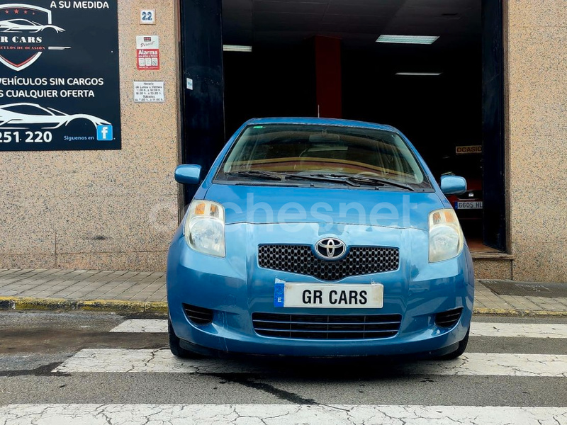TOYOTA Yaris 1.3 VVTi Luna