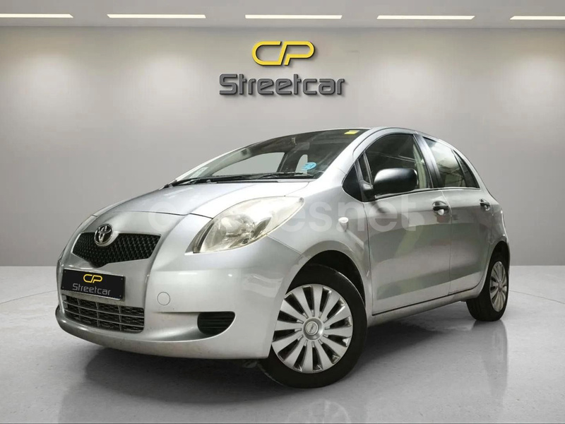 TOYOTA Yaris 1.3 VVTI Active