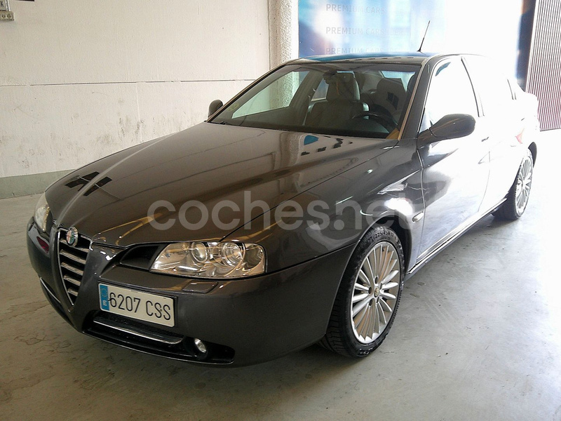 ALFA ROMEO 166 2.0 TS Distinctive