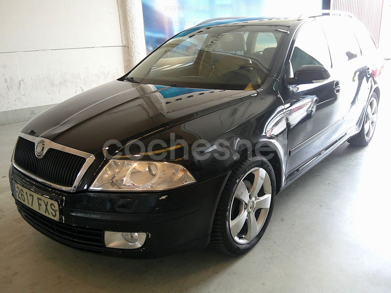 SKODA Octavia Combi 2.0 TDI Elegance