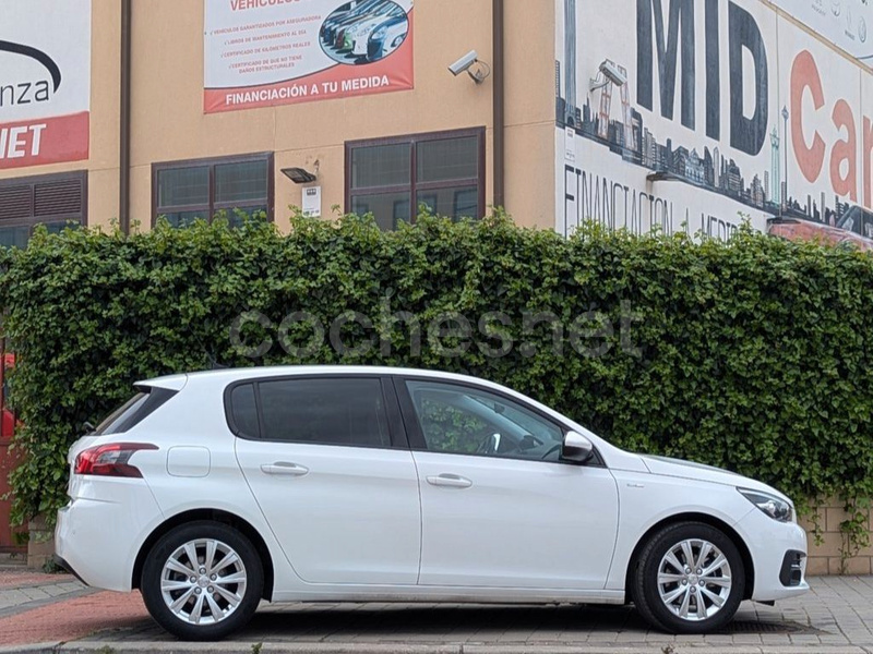 PEUGEOT 308 Style BlueHDi 130 SS EAT8