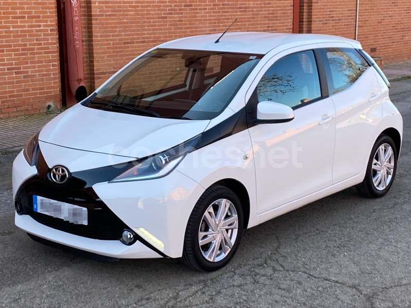 TOYOTA Aygo 1.0 70 xplay
