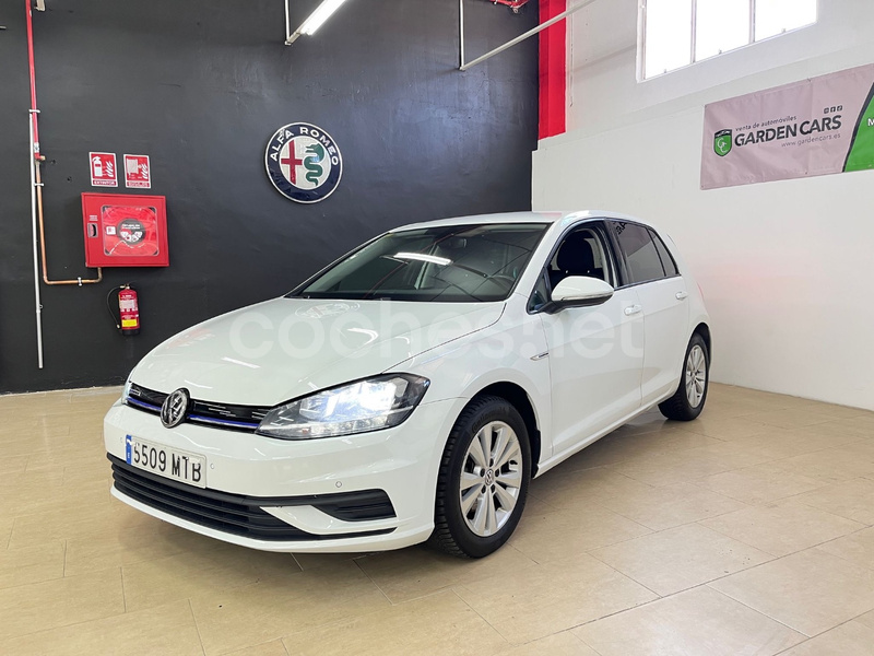 VOLKSWAGEN Golf Advance 1.5 TGI