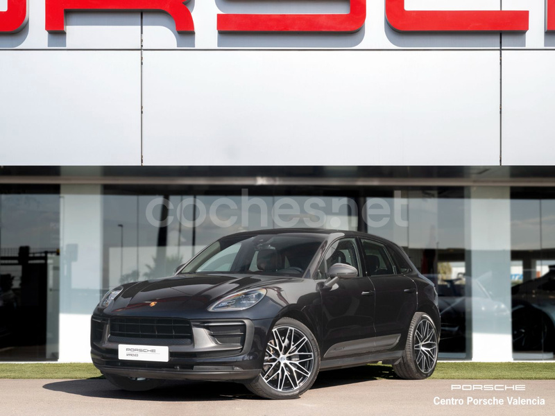 PORSCHE Macan T