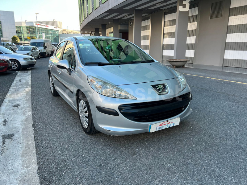PEUGEOT 207 Confort 1.4 VTi 16v 95