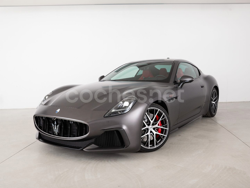 MASERATI GranTurismo Trofeo V6 AWD